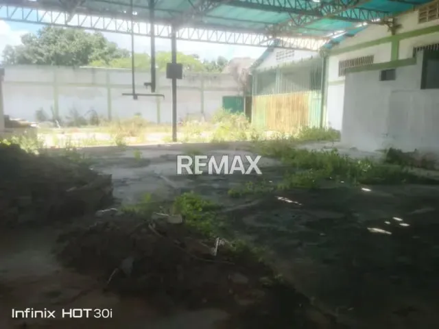 VENDO LOCAL TIPO GALPON EN SABANA GRANDE NORTE DE BARQUISIMETO