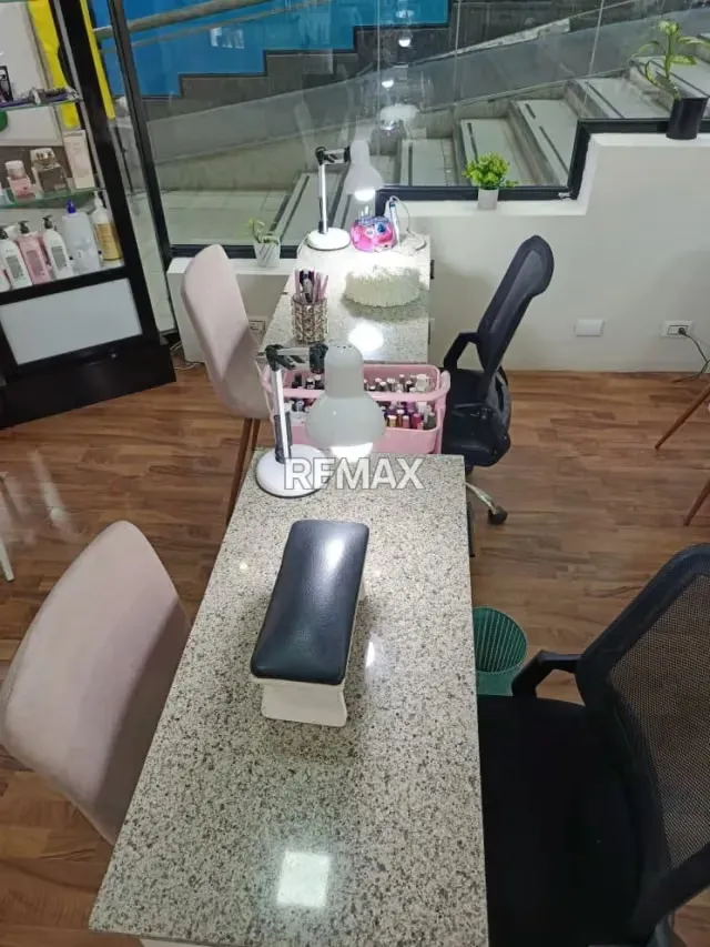Punto Comercial Galerias - 2