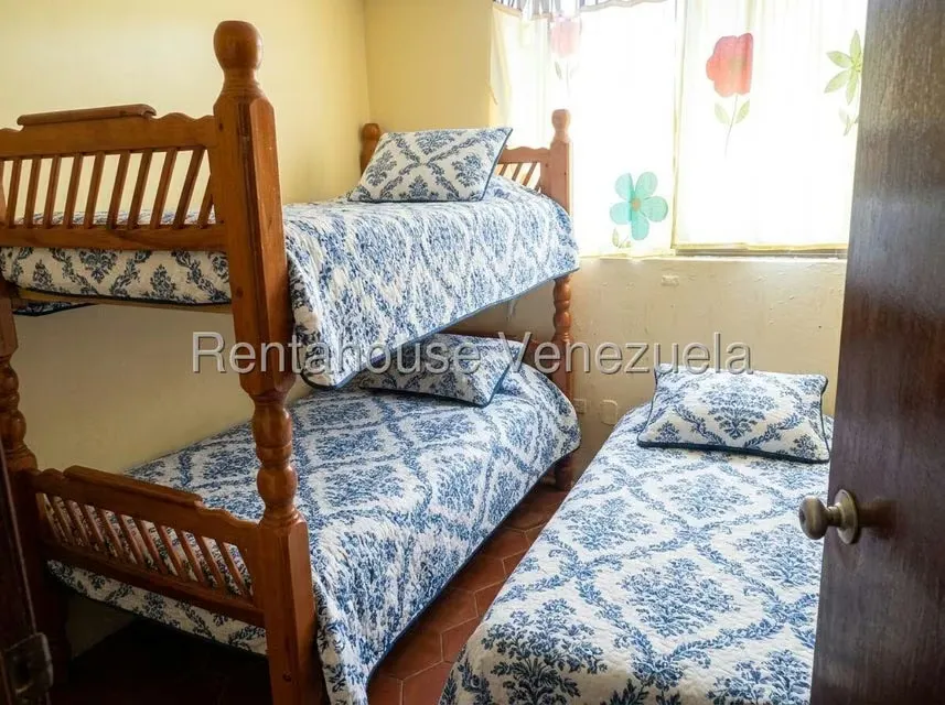 Casa (Duplex) en Venta en Las Mercedes de Paparo, Miranda - 11