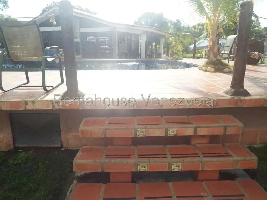 Casa (Duplex) en Venta en Las Mercedes de Paparo, Miranda - 24