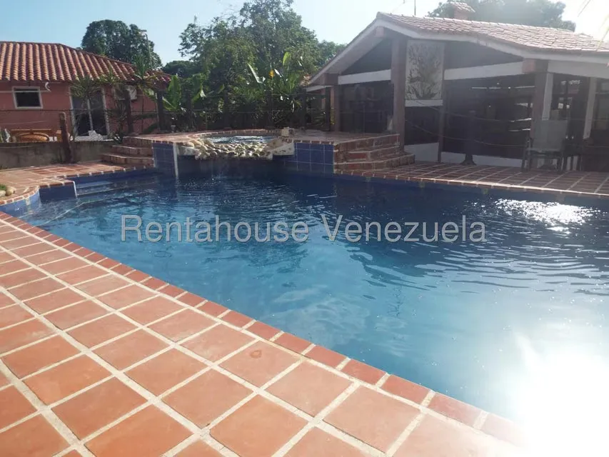 Casa (Duplex) en Venta en Las Mercedes de Paparo, Miranda - 44