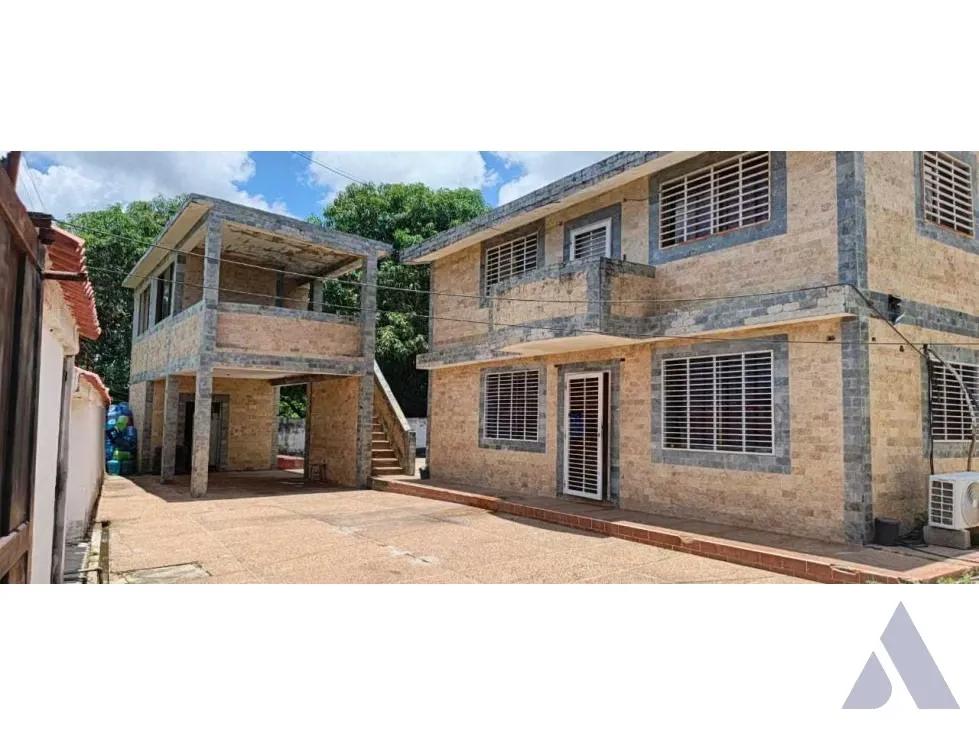 Vendo casa 600m2 Higuerote 1936 - 2
