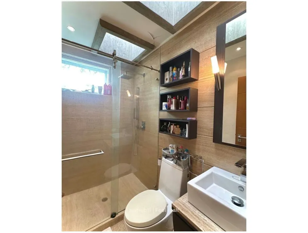 Venta Casa remodelada 779 m2 Los Naranjos 7661 - 15