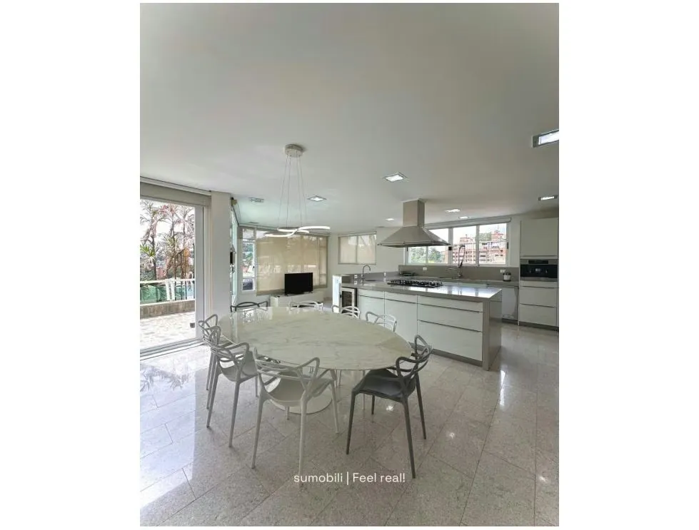 Venta Casa remodelada 779 m2 Los Naranjos 7661 - 9