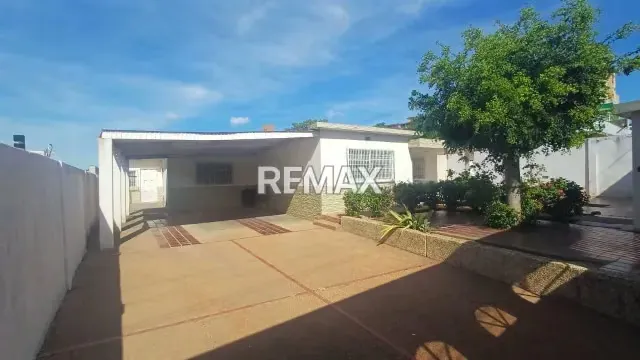 Casas comercial en alquiler en Maracaibo