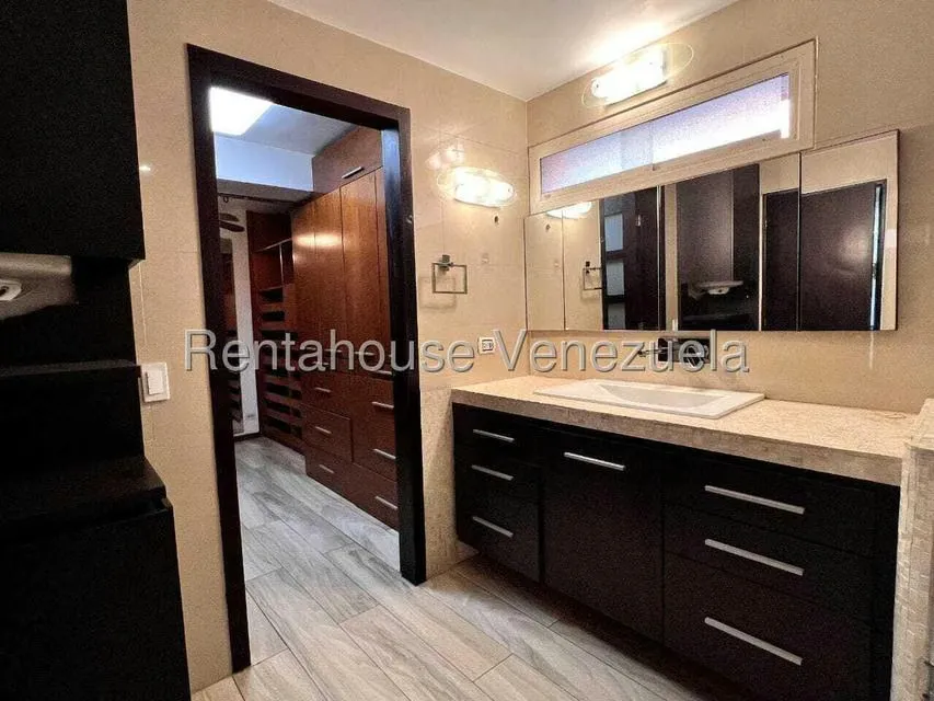 Apartamento (1 Nivel) en Venta en La Castellana, Distrito Metropolitano - 30