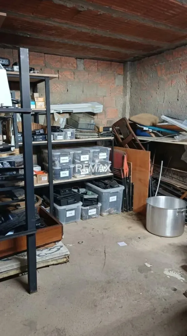 EN VENTA: Edificio Comercial y Residencial en La Fría* - 6