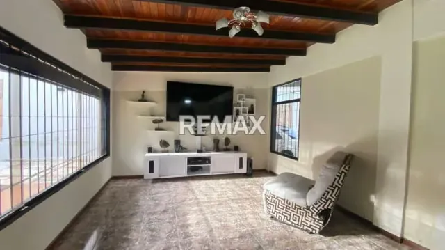 Casa en Venta Sector la Lagunita, Colinas de Santa Rosa- Barquisimeto - 3