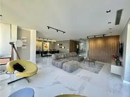 View 3