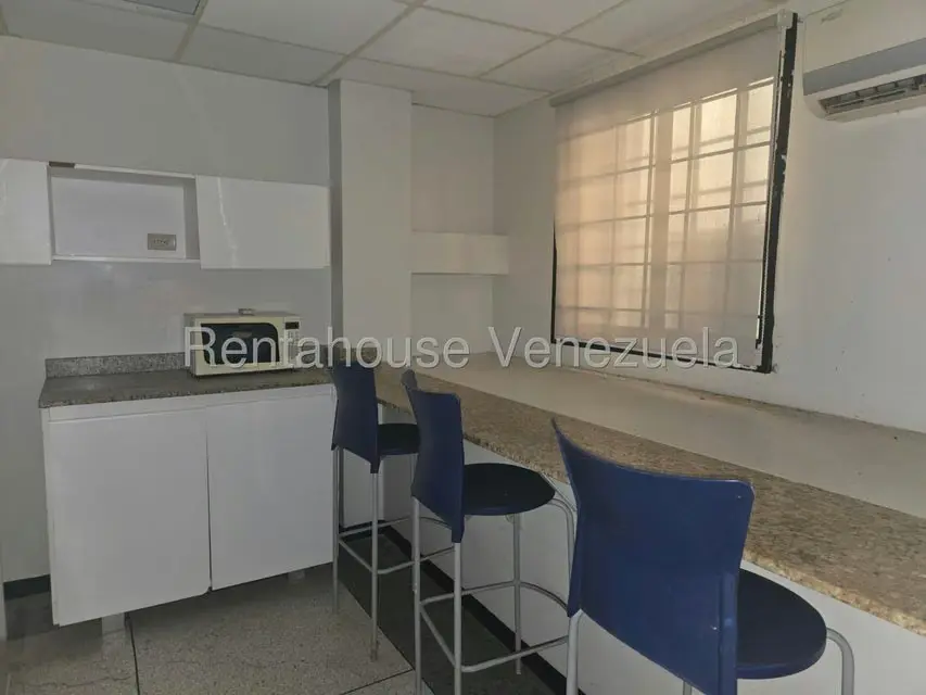 Local Comercial en Alquiler en Plaza Alonso, Zulia - 5