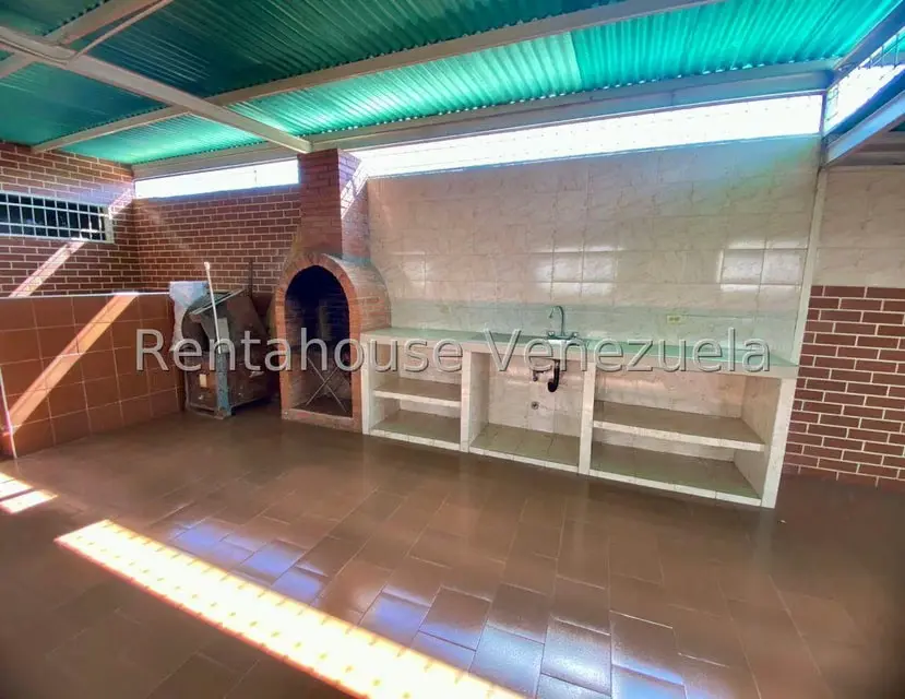 Local Comercial en Venta en Zona Oeste, Lara - 29