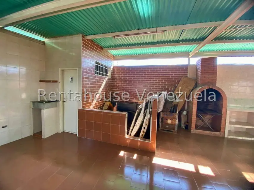 Local Comercial en Venta en Zona Oeste, Lara - 34
