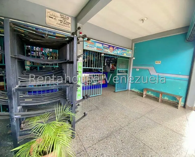 Local Comercial en Venta en Zona Oeste, Lara - 4