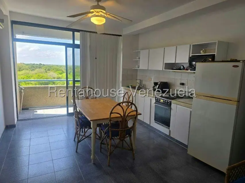 Apartamento (1 Nivel) en Venta en Los Canales de Rio Chico, Miranda - 6