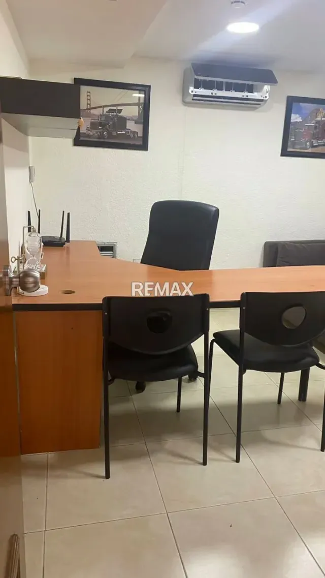 VENTA DE OFICINA EN EDIF. DON BIAGIO