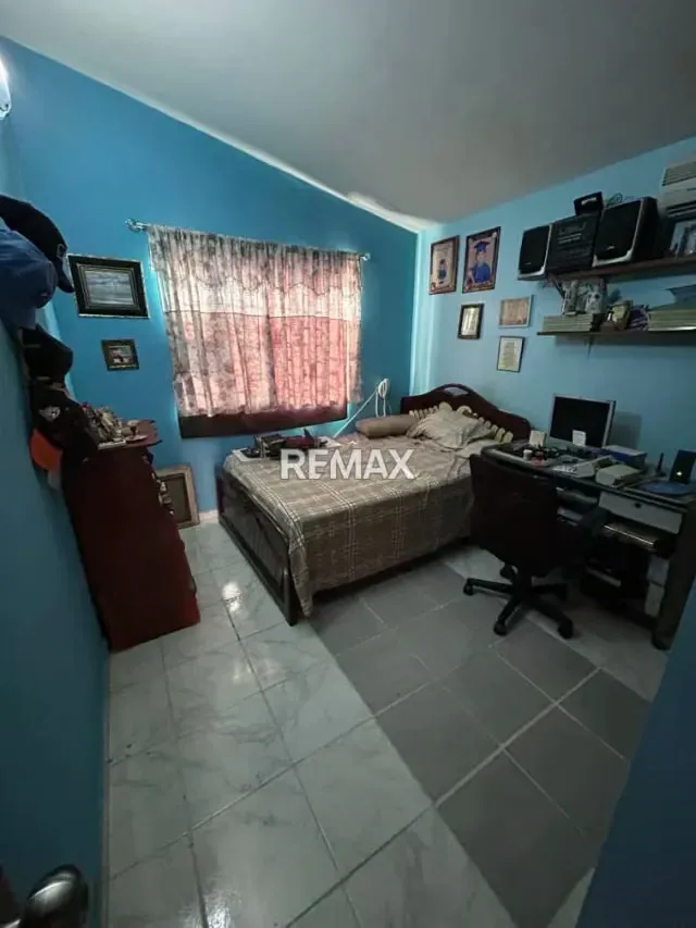 En Venta Hermosa Casa Ampliada en Zona Norte en Urbanización Yucatán - 12
