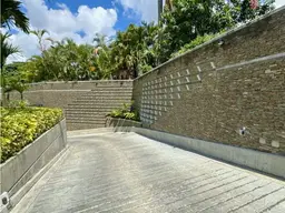 View 32