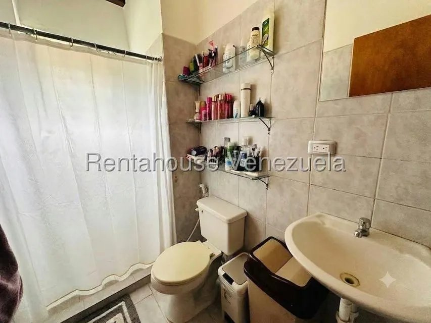 Apartamento (1 Nivel) en Venta en La Laguna I, Aragua - 16