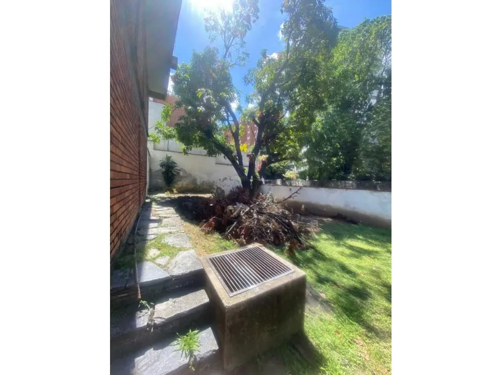 Casa en venta 400m², Av. Ppal. Cafetal, C. Roraima. - 12