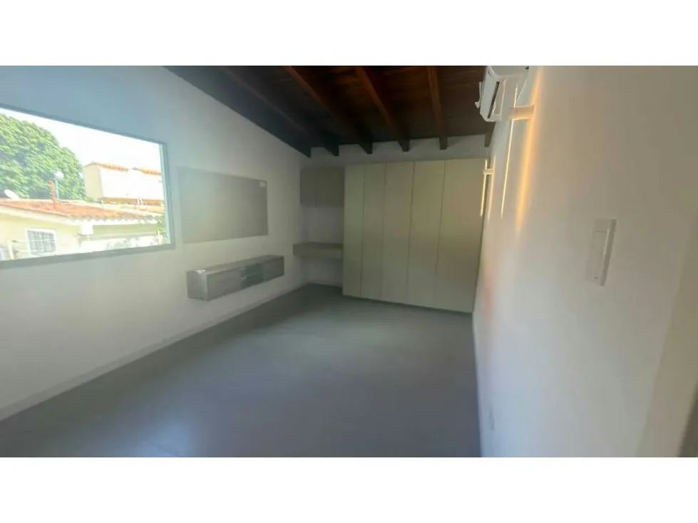 Casa totalmente remodelada en la parte alta de Los Palos Grandes 350M2 - 9