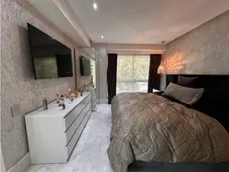 View 10