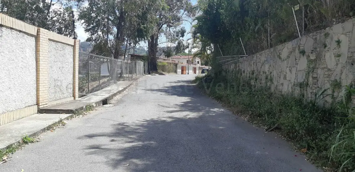 Terreno (Residencial) en Venta en La Trinidad, Distrito Metropolitano - 3