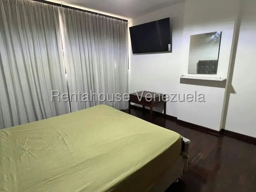 Apartamento (1 Nivel) en Venta en Los Palos Grandes, Distrito Metropolitano - 30
