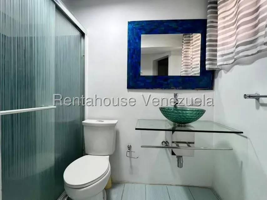 Apartamento (1 Nivel) en Venta en Los Palos Grandes, Distrito Metropolitano - 31