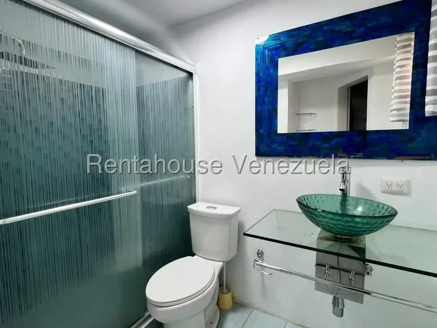 Apartamento (1 Nivel) en Venta en Los Palos Grandes, Distrito Metropolitano - 32