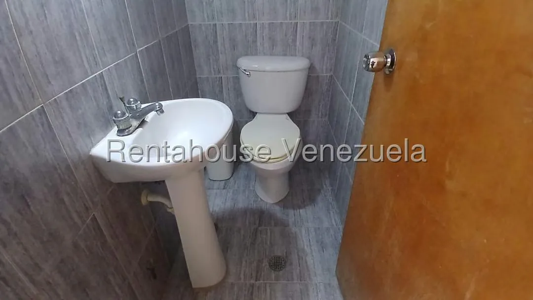 Casa (Duplex) en Venta en Centro, Lara - 23