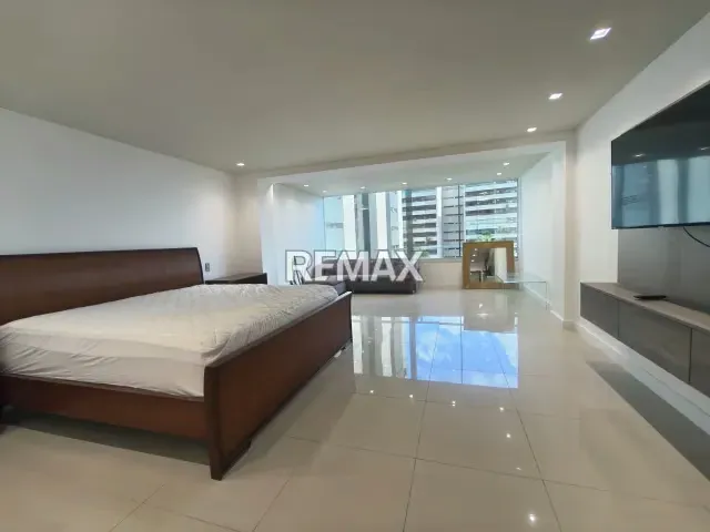 Alquiler de Penthouse Duplex en los Palos Grandes - 13