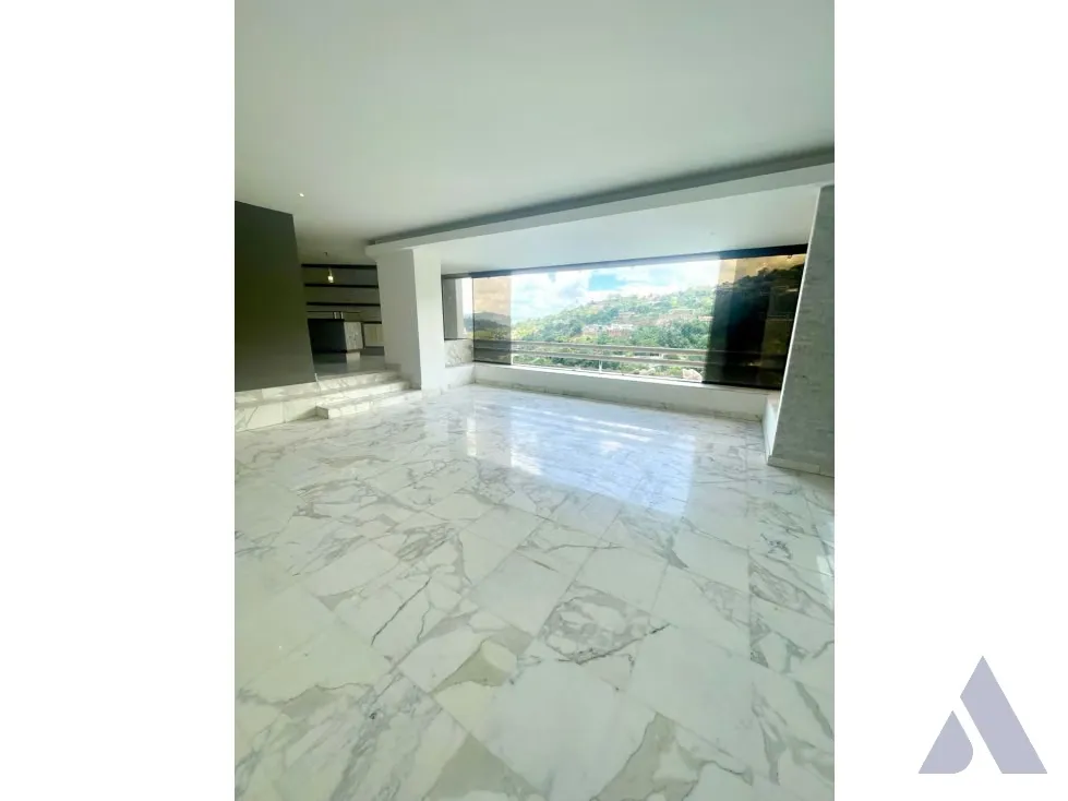 Alquilo apartamento en calle cerrada 385m2 Colinas del Tamanaco 4151 - 2