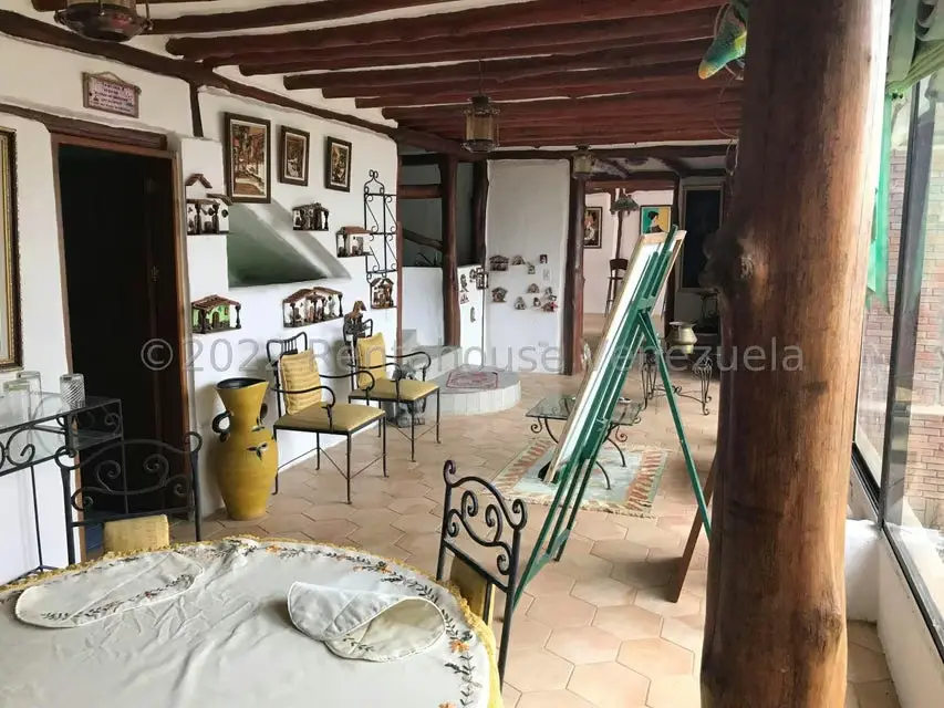 Casa (Multipes Niveles) en Venta en Oripoto, Distrito Metropolitano - 25