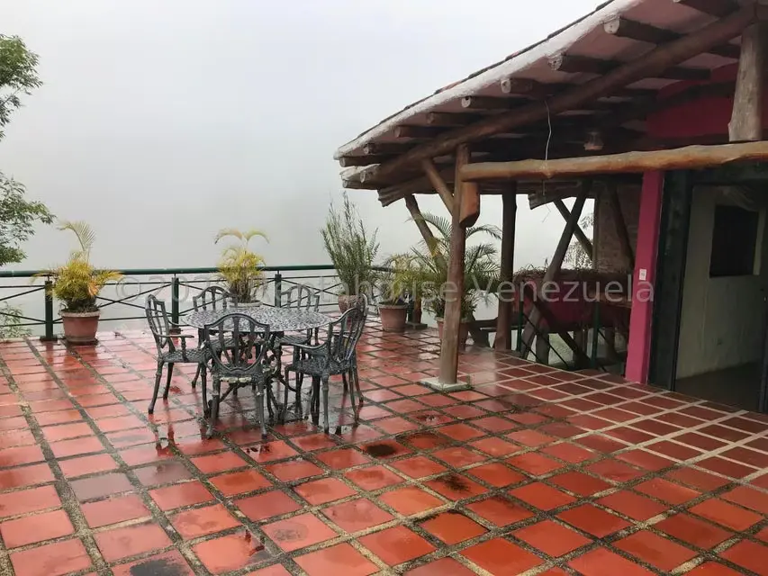 Casa (Multipes Niveles) en Venta en Oripoto, Distrito Metropolitano - 28