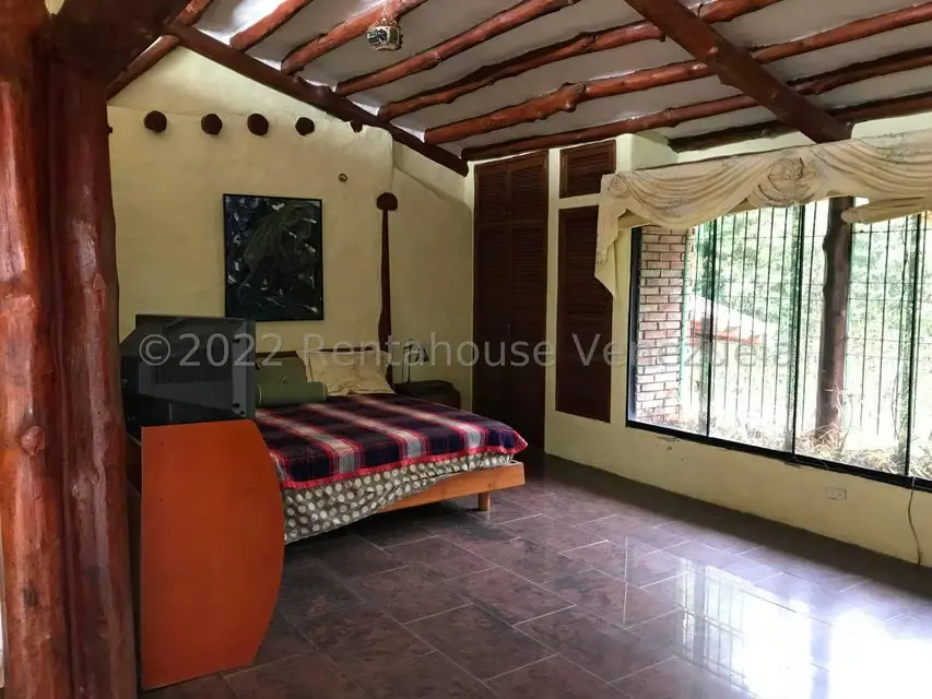 Casa (Multipes Niveles) en Venta en Oripoto, Distrito Metropolitano - 33