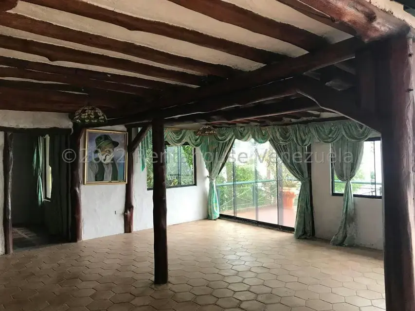 Casa (Multipes Niveles) en Venta en Oripoto, Distrito Metropolitano - 4