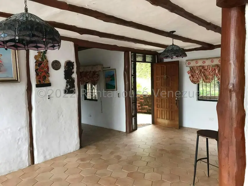 Casa (Multipes Niveles) en Venta en Oripoto, Distrito Metropolitano - 43