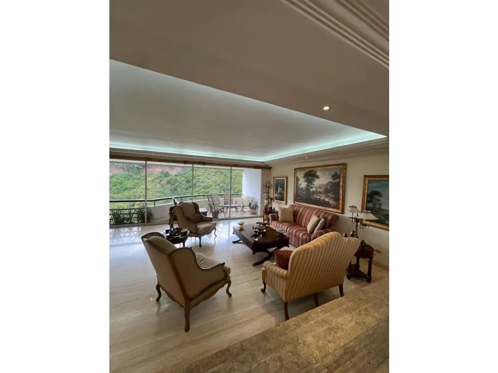 Venta Ph c/ vista 890m2 Colinas de Valle Arriba 2548