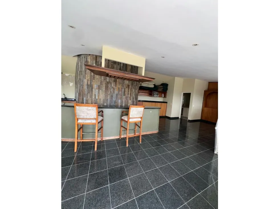 Venta Ph c/ vista 890m2 Colinas de Valle Arriba 2548 - 23