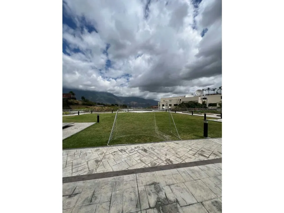 Venta Ph c/ vista 890m2 Colinas de Valle Arriba 2548 - 24