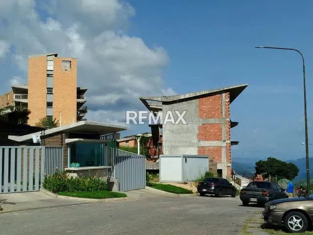 Alto Hatillo Apartamento 128m2 a estrenar con financiamiento - 2