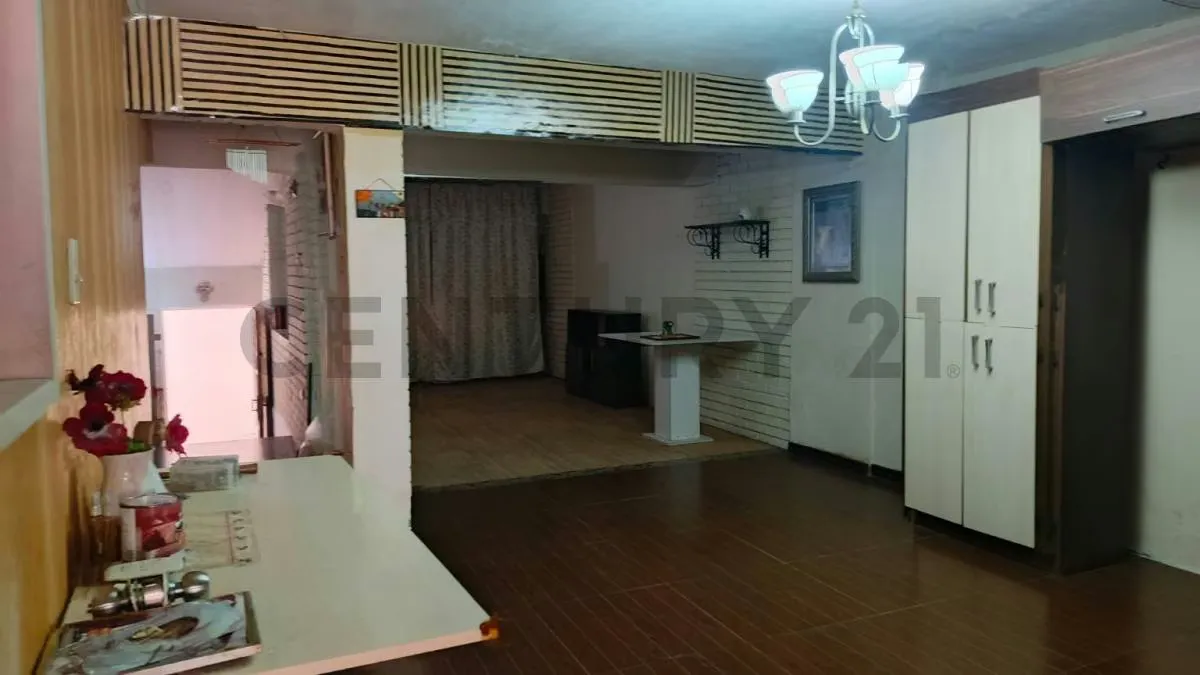 Casa en Villa Alianza, Dúplex Bifamiliar con ambientes independientes - 19