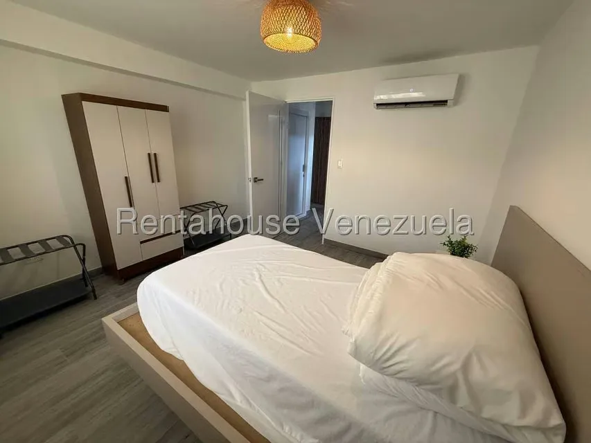 Apartamento (1 Nivel) en Alquiler en Altamira, Distrito Metropolitano - 15