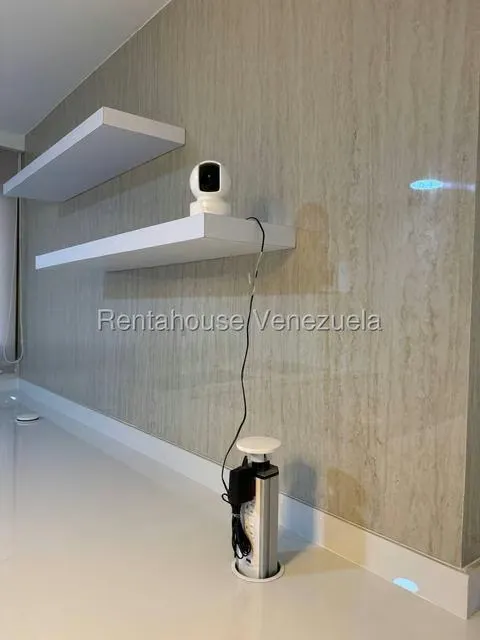 Apartamento (1 Nivel) en Alquiler en Altamira, Distrito Metropolitano - 22