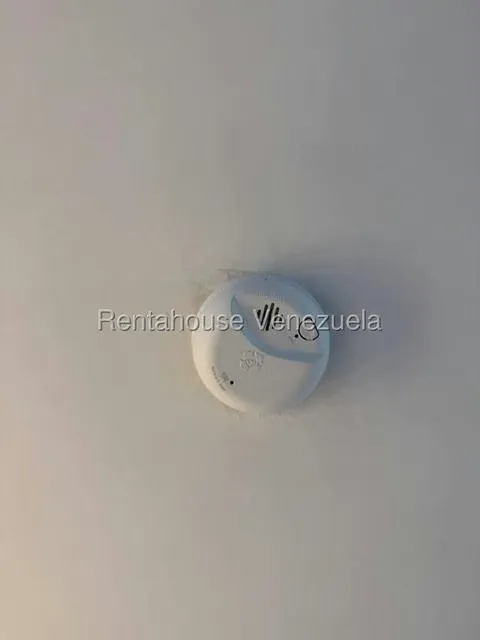 Apartamento (1 Nivel) en Alquiler en Altamira, Distrito Metropolitano - 23