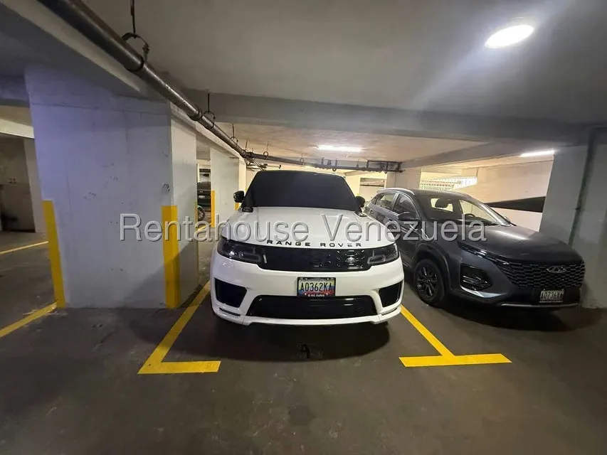 Apartamento (1 Nivel) en Alquiler en Altamira, Distrito Metropolitano - 29