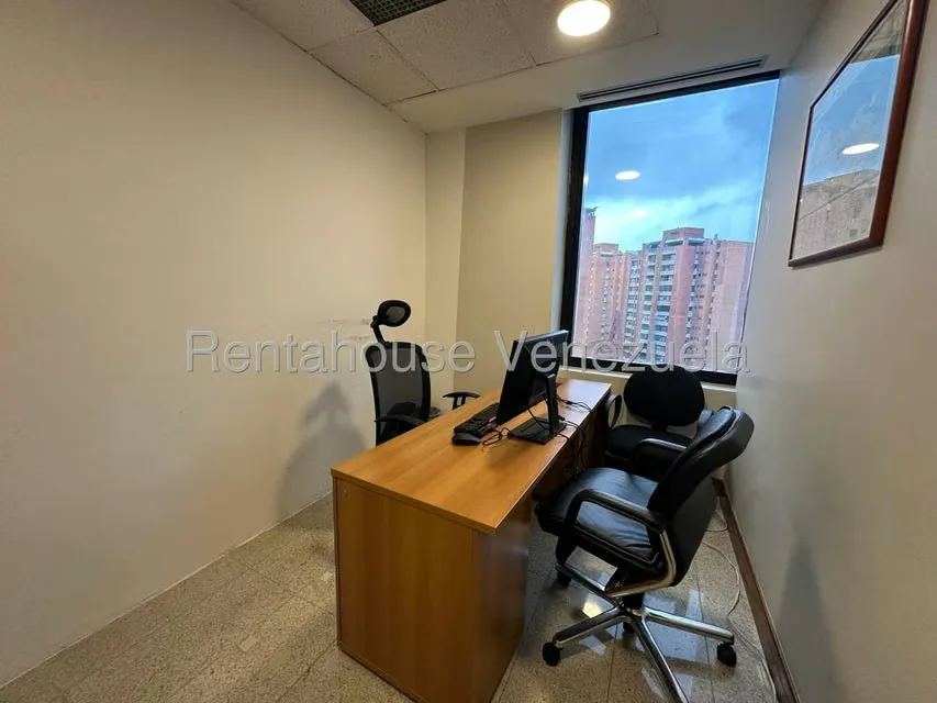 Oficina en Alquiler en Prados del Este, Distrito Metropolitano - 15