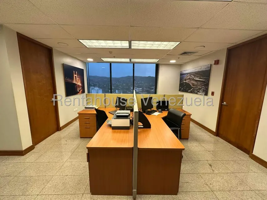 Oficina en Alquiler en Prados del Este, Distrito Metropolitano - 31