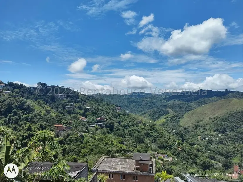Casa (Multipes Niveles) en Venta en Oripoto, Distrito Metropolitano