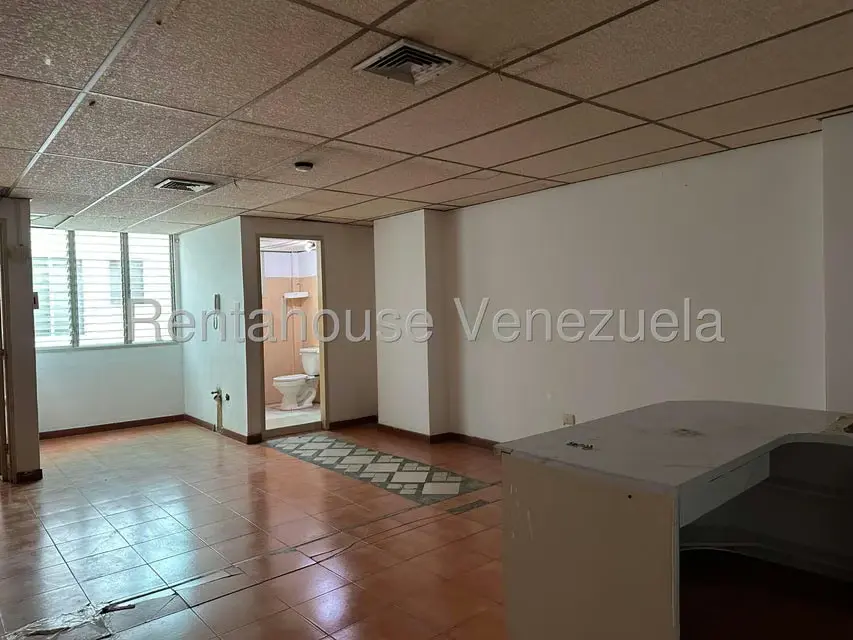 Comercial (Edificio) en Venta en Zona Centro, Aragua - 25